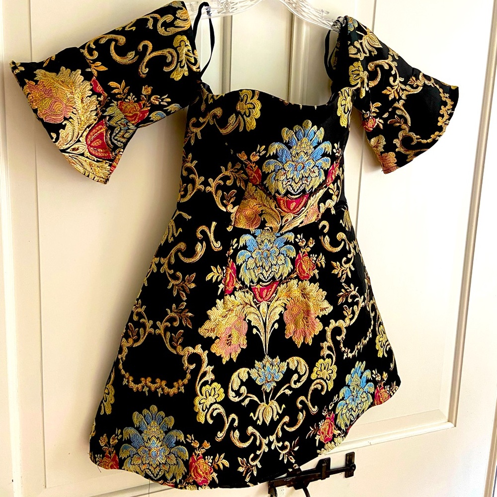 Gorgeous Brocade Gold Thread Off Shoulder Cocktail Party Dress